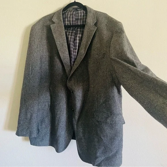 JoS A. Bank mens wool sport coat jacket size 52R/0 gray double button lined